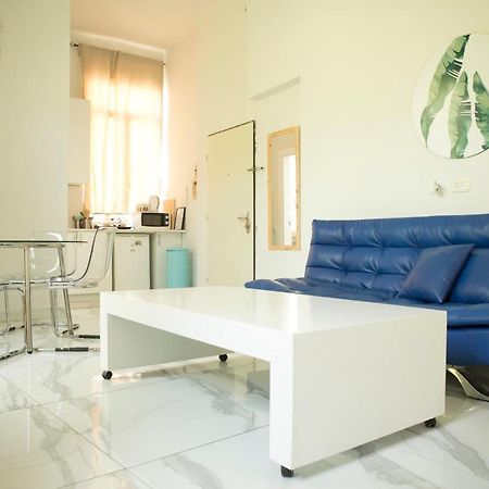 Bauhaus Stylish Apartments - By Bookiz Tel Aviv Dış mekan fotoğraf