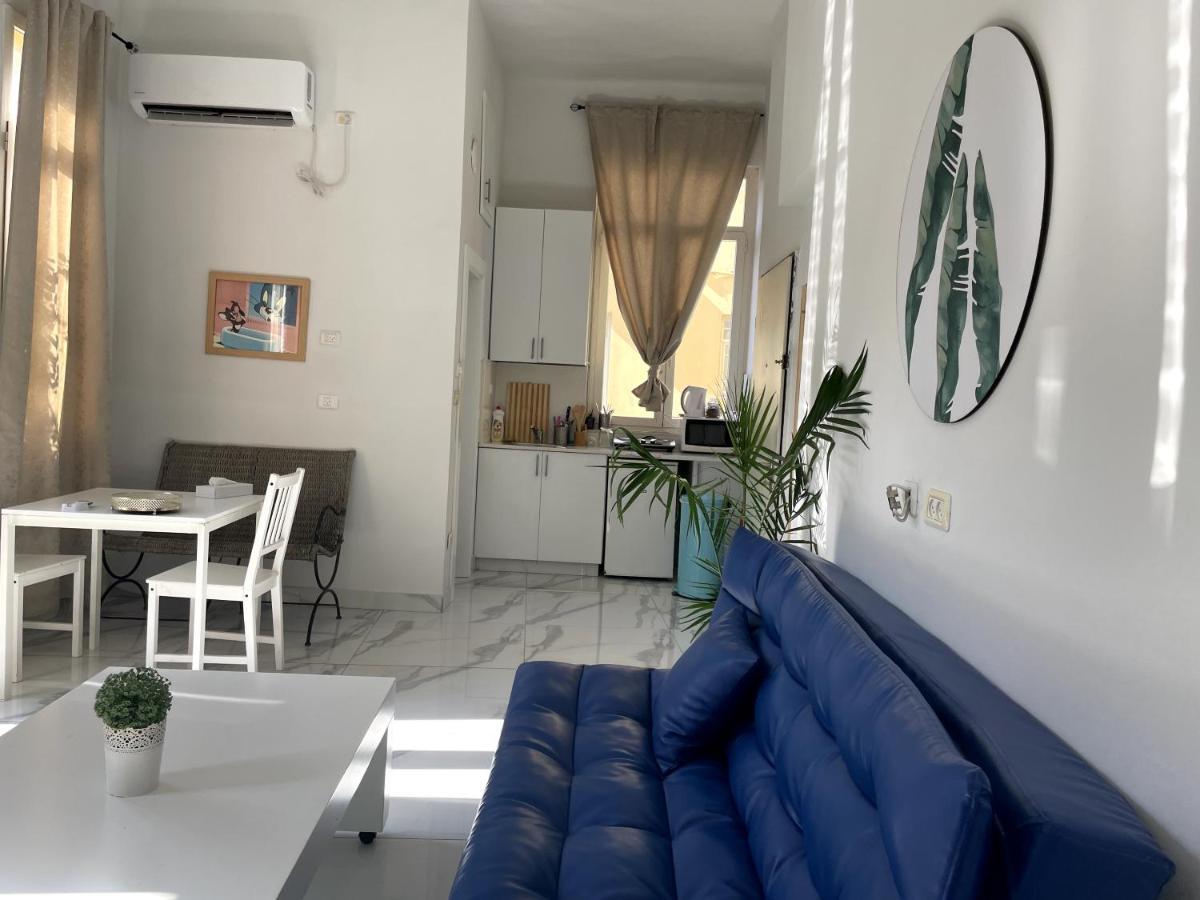 Bauhaus Stylish Apartments - By Bookiz Tel Aviv Dış mekan fotoğraf